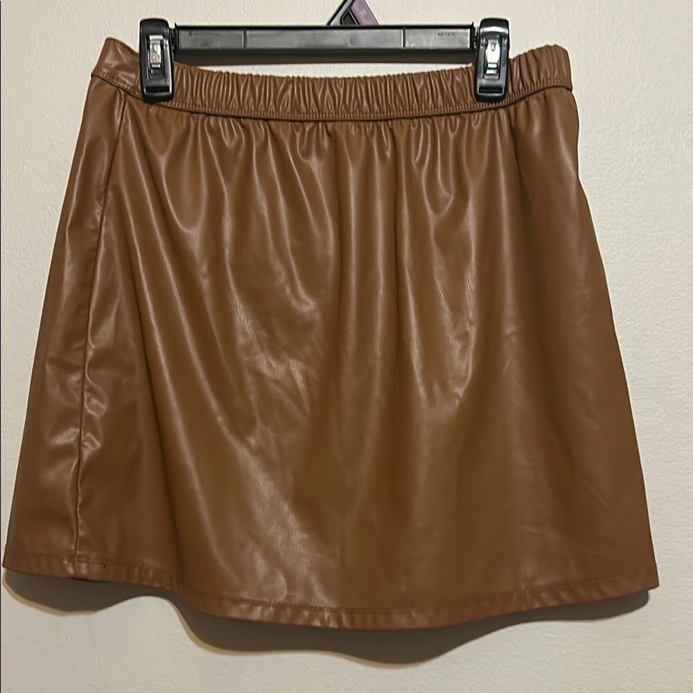 Brown Mini A-Line Skirt big girls size 18 EUC ❤️